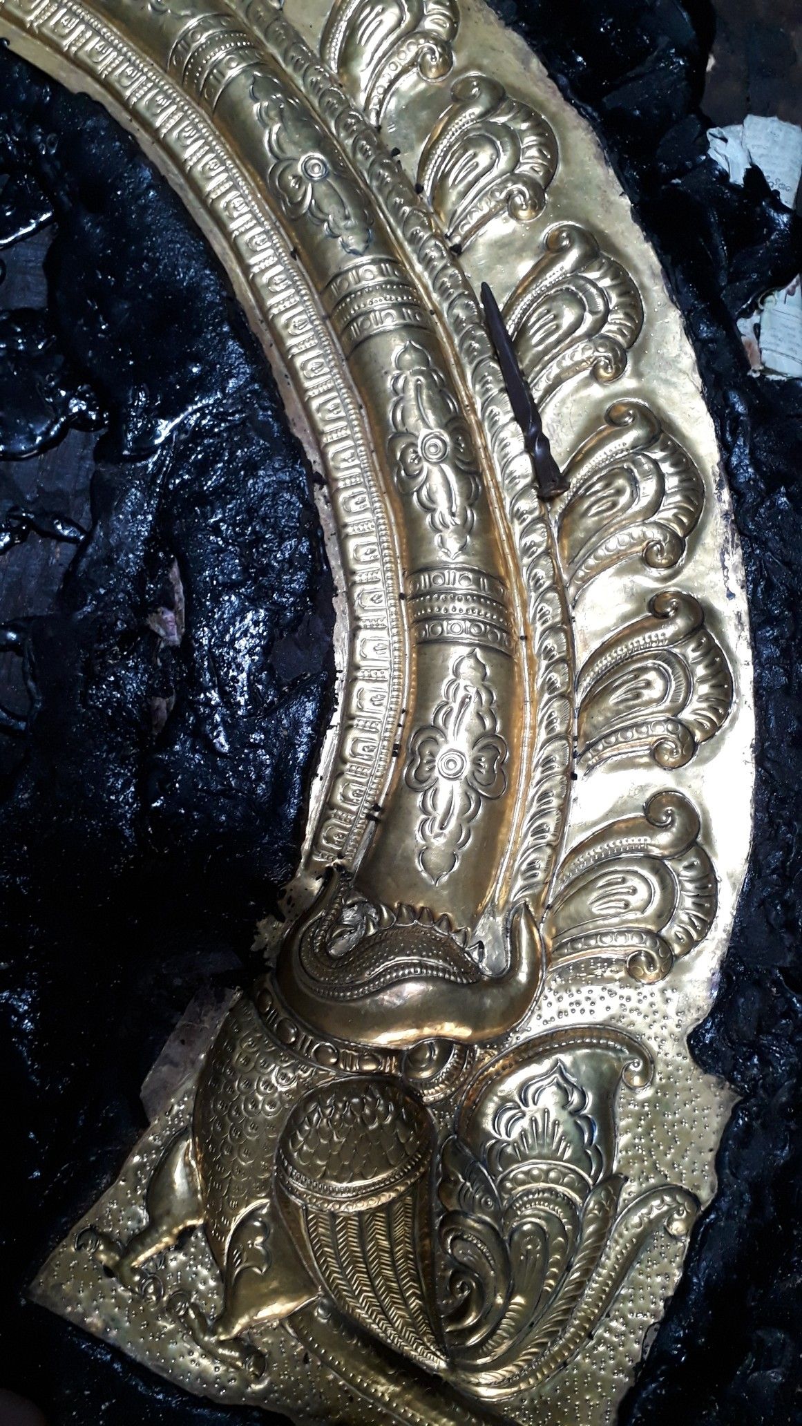 From India, a flux tube with little outflows from its walls.